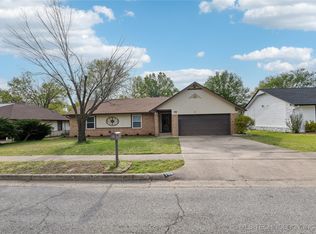 108 S Joshua Ave, Broken Arrow, OK 74012