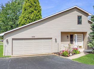 1426 Palace Dr, Morgantown, WV 26508