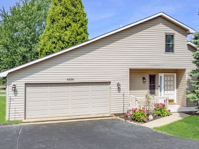 1426 Palace Dr, Morgantown, WV, 26508