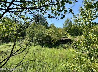 Baylors Pond Rd N, Fleetville, PA 18420