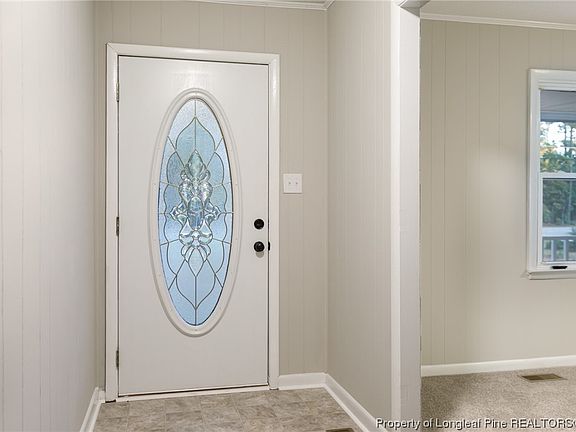 4th image of 355 Pinehaven Dr