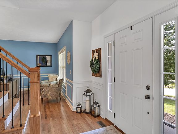 3rd image of 213 Windham Ln