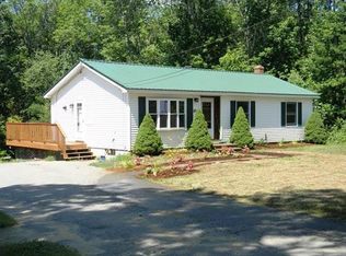 221 Phillipston Rd, Barre, MA 01005
