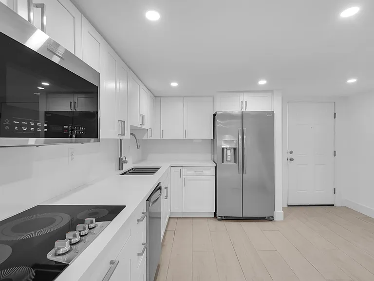 5750 Turin St #206 — Photo 5