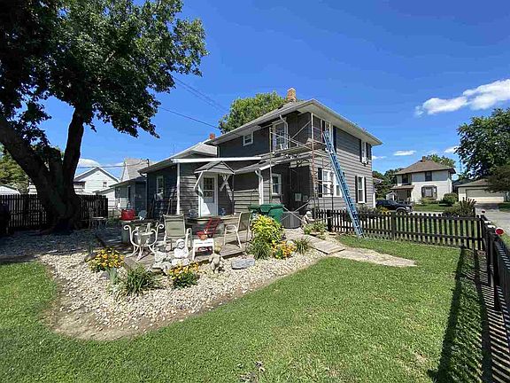 3rd image of 819 S 19th St