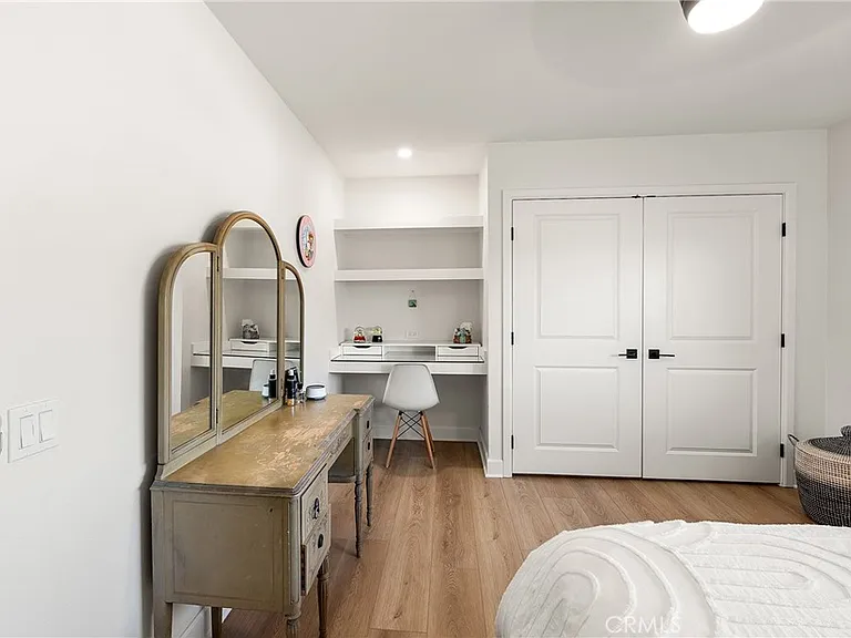 24701 Nympha Dr — Photo 61