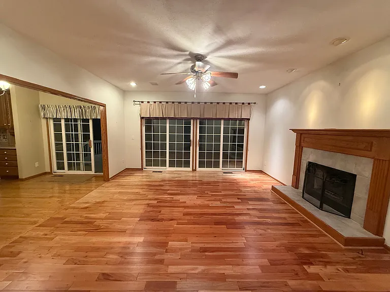 2764 Rising Meadow Dr — Photo 4