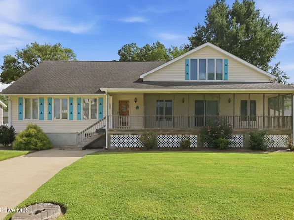 463 E Water Street, Belhaven, NC 27810