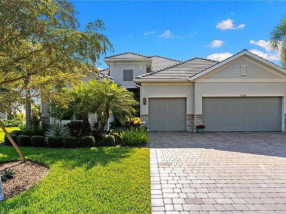 3rd image of 15086 Blue Bay CIR