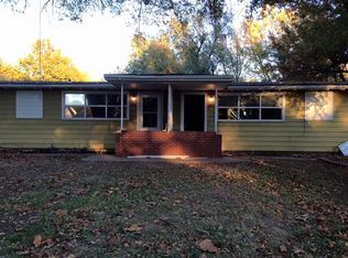 1634 N Lawndale Ave, El Dorado, KS 67042