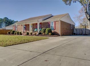 4714 Dermott St, Chesapeake, VA 23320