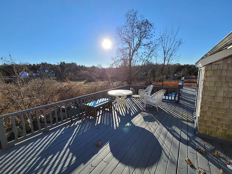85 Conomo Point Rd — Photo 9