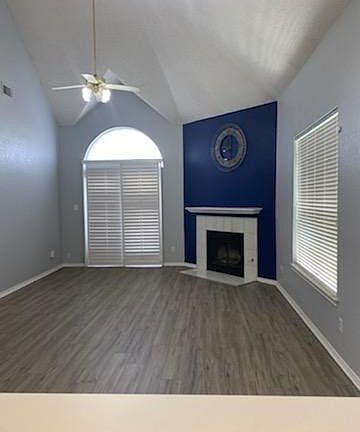 4th image of 2025 Mallard Dr