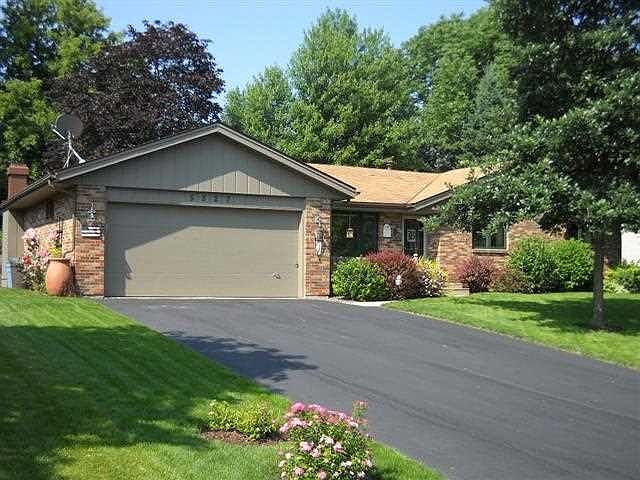 1st image of 5827 Chandler Dr