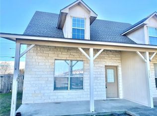 220 Sandstone Dr APT F, Jarrell, TX 76537