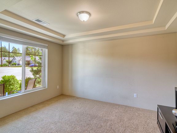 5th image of 20026 98th Ave E