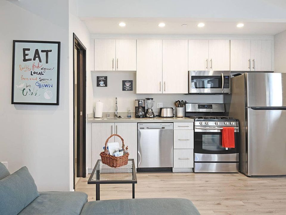 1st image of 483 Washington Blvd #103