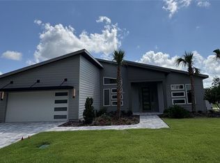 841 SW 145th Dr, Newberry, FL 32669