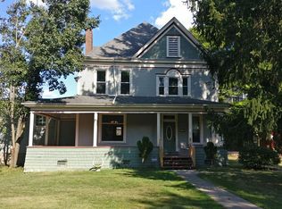15 Knox Ln, Wheeling, WV 26003