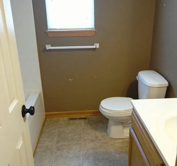 1000 NE Deer Creek Dr — Photo 6