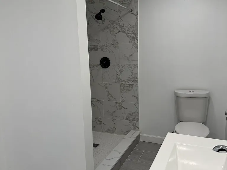 96 Neill Dr — Photo 9