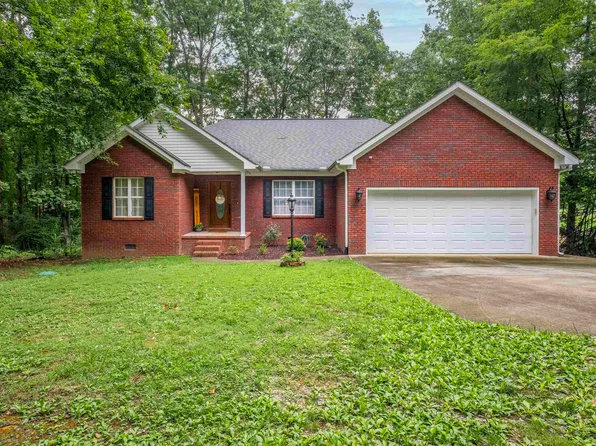 380 Mary Rebecca Dr, Rainbow City, AL 35906