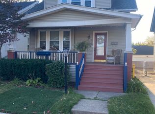 1377 Beaconsfield Ave #1, Grosse Pointe, MI 48230