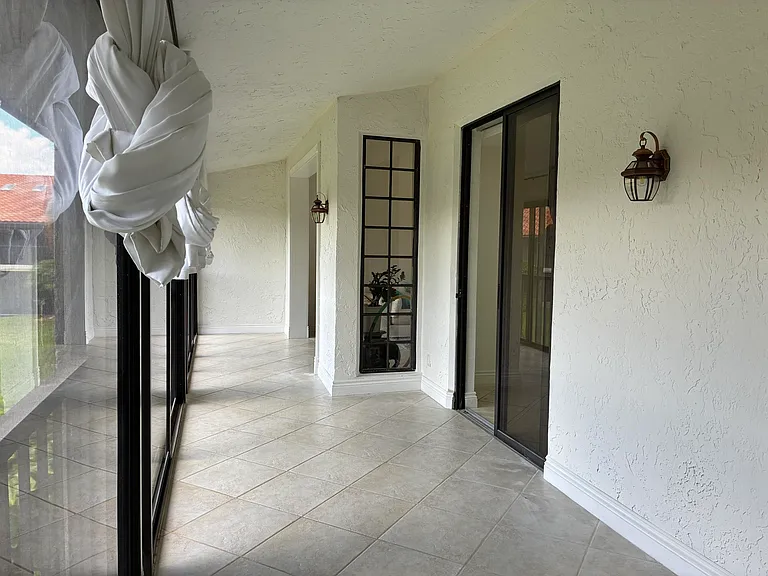 7895 La Mirada Dr — Photo 39