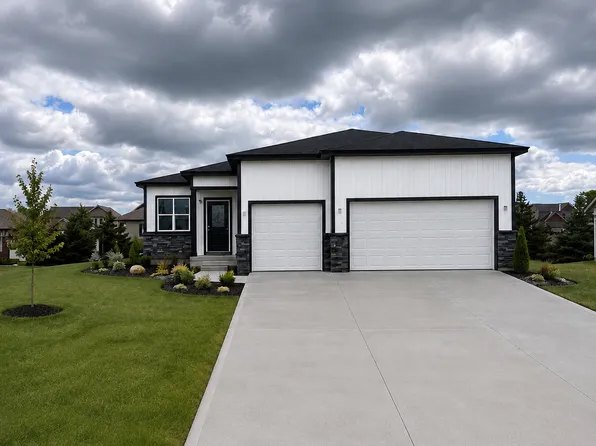 4986 Chalet Ct, Red Wing, MN 55066