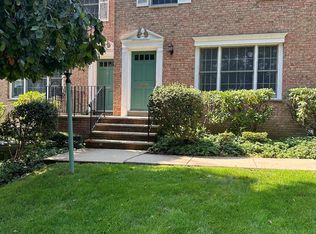 40 Green Village Rd #O, Madison, NJ 07940