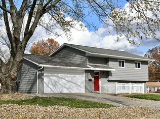 2261 Bryn Mawr Dr, Stow, OH 44224