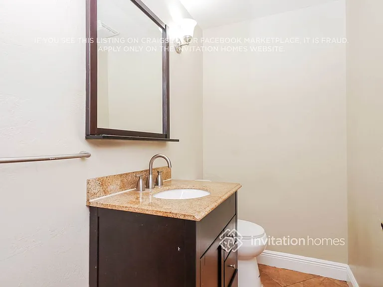 10225 Panama St — Photo 16