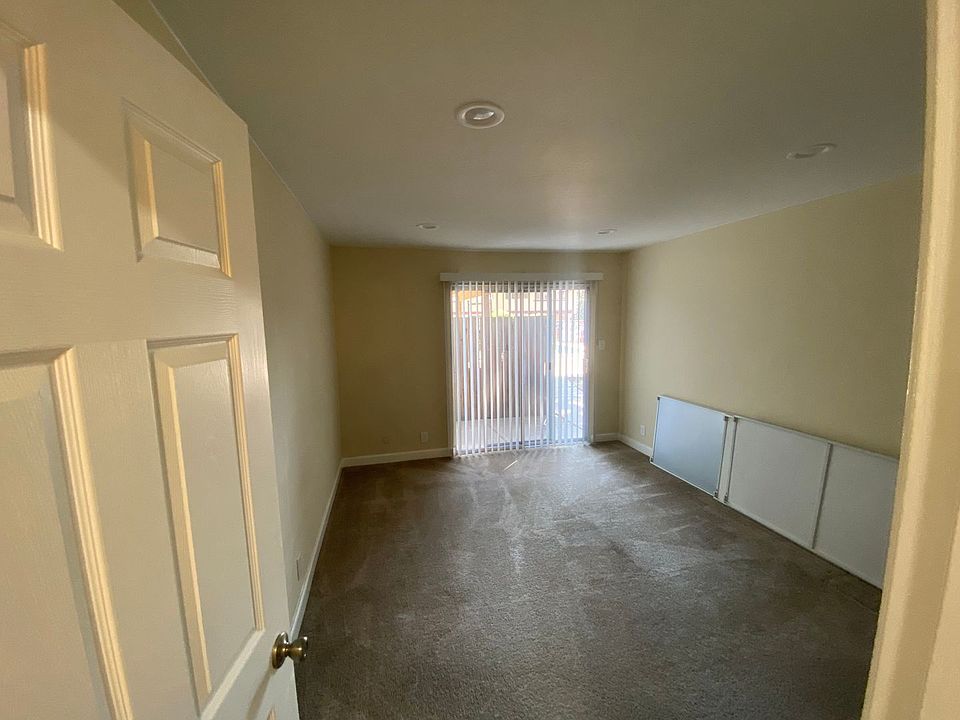 1st image of 350 Franciscan Ct #263