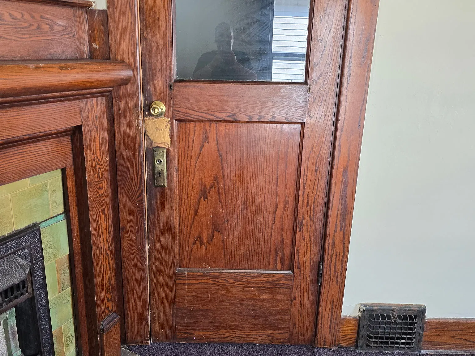 709 Upstairs Unit — Photo 1