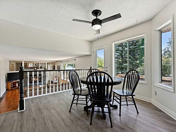 2nd image of 216 Scenic Hill Close NW