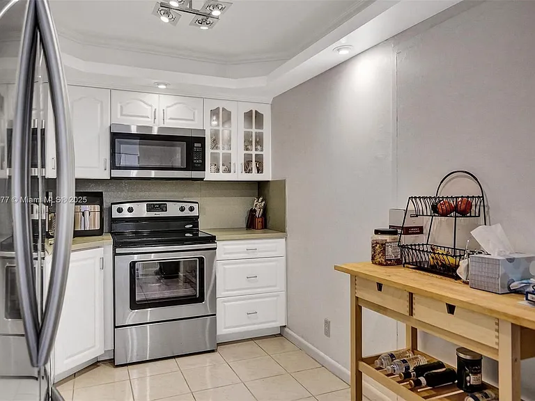 3180 S Ocean Dr #1504 — Photo 5