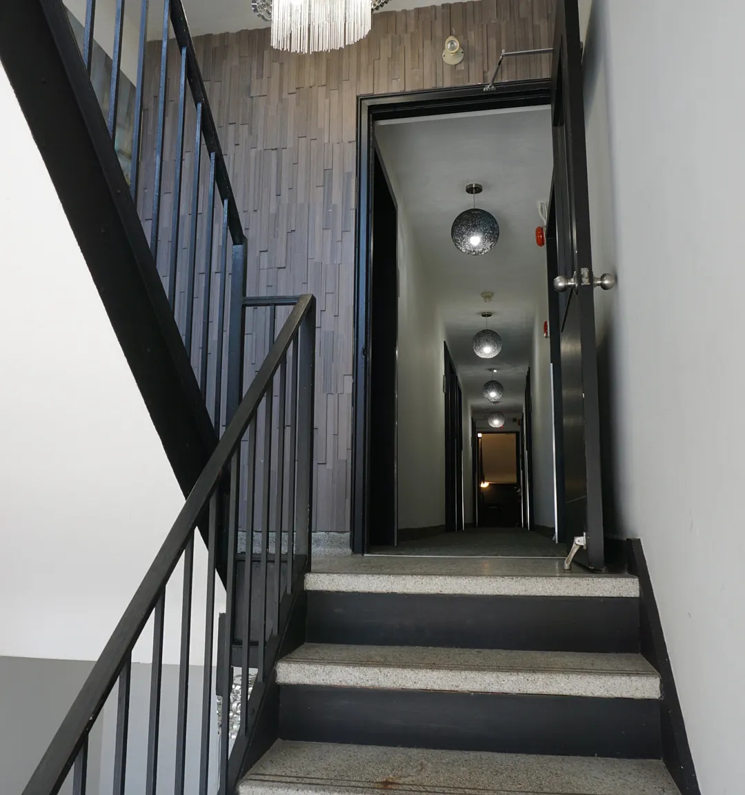 729 Cooper St. — Photo 1