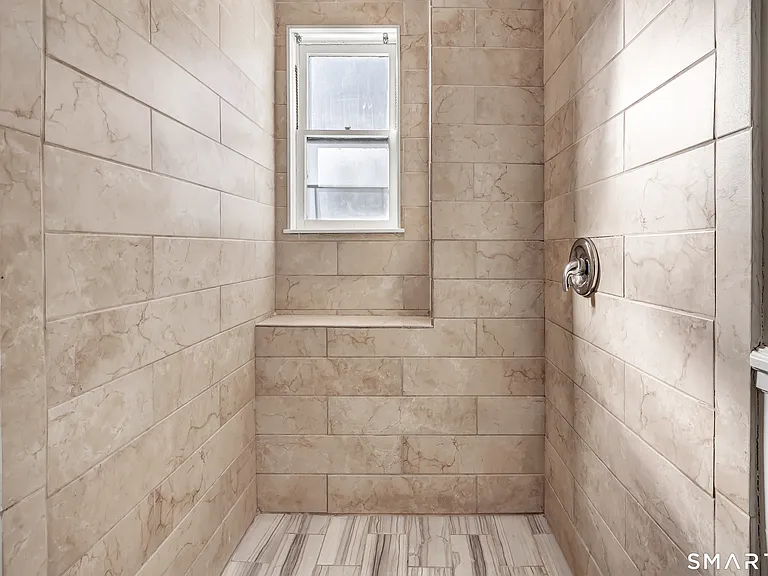 10 Summit St #1 — Photo 10