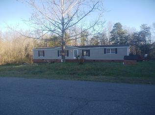 202 Inglebrook Ln, Bessemer City, NC 28016