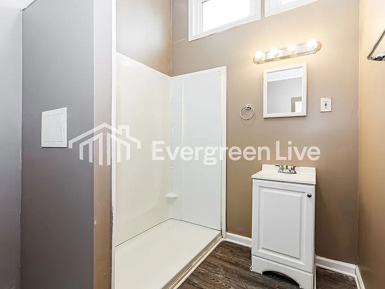 2013 Garr Dr — Photo 14
