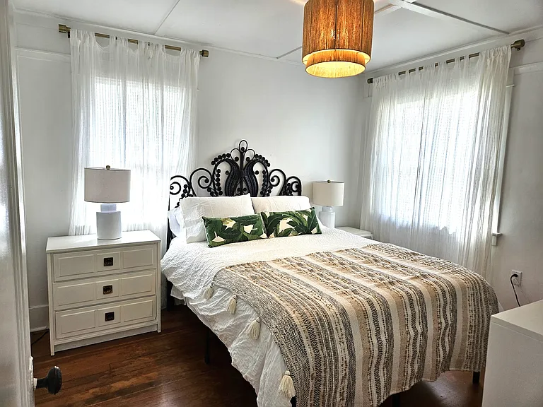 Front bedroom