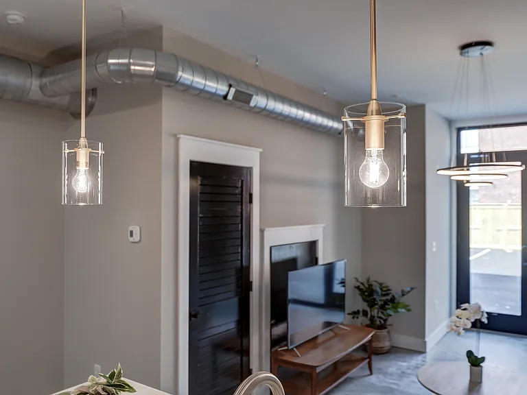 1523 W Cary St #2 — Photo 15