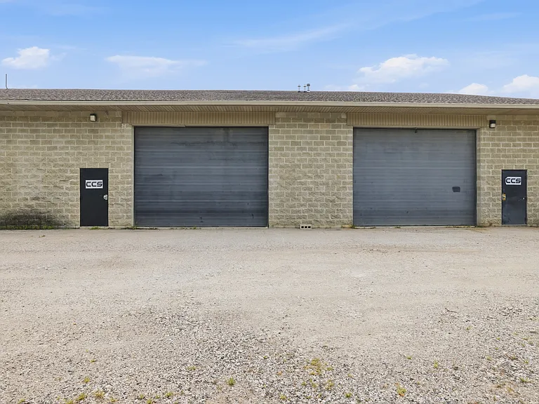 1285 S Jackson St — Photo 12