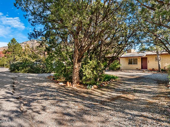 2nd image of 150 PINON Drive