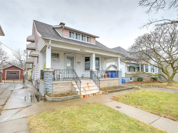 1021 Howard Ave, Windsor, ON N9A 1S6