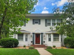108 W 19th Ave, Hutchinson, KS 67502