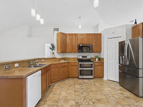 4th image of 7798 Rippa Valley Way