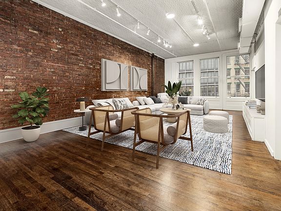3rd image of 62 Grand St APT 2
