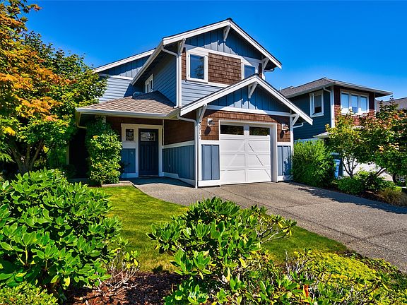 Briming with cottage-style charm!>