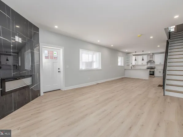 400 Fitzgerald St, Philadelphia, PA 19148